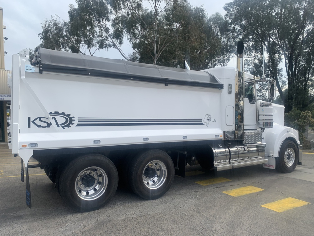 Rigid018